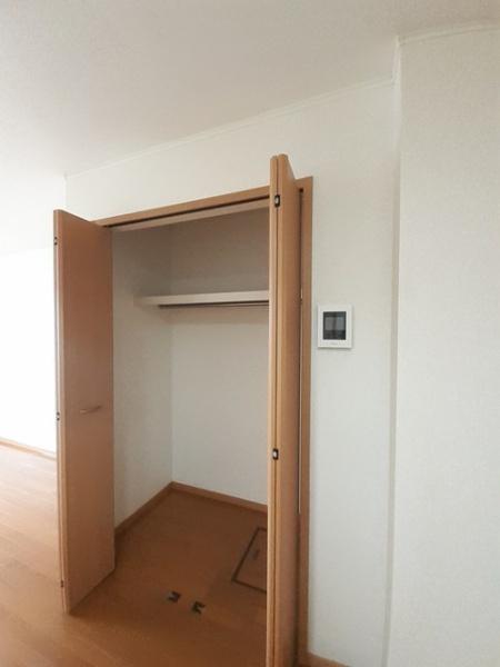 メディオ・コルソB(収納)