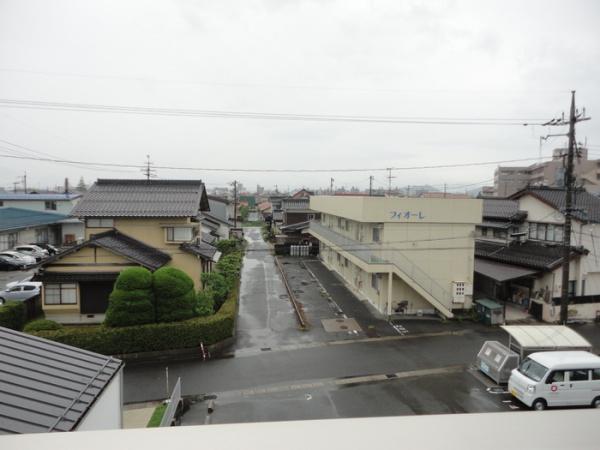 ハイライズ