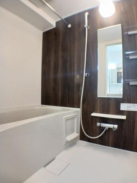 ニシキレーベン2(バス)