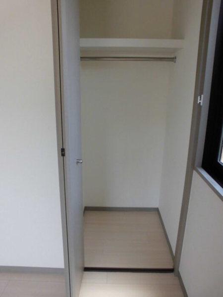 プリムローズ３　Ｄ棟