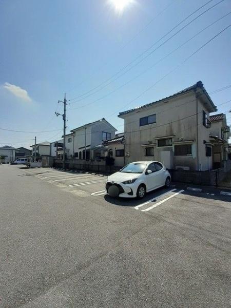 ウォールナット東福原Ｂ