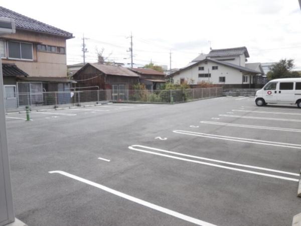 フェリース　サラ