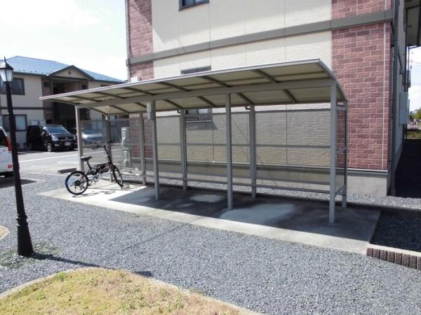 グリーン　スクエア　E棟