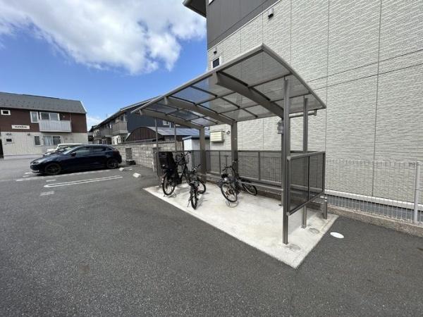 シュプレム