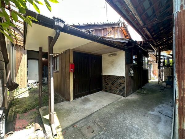 角盤町(松重)貸家2