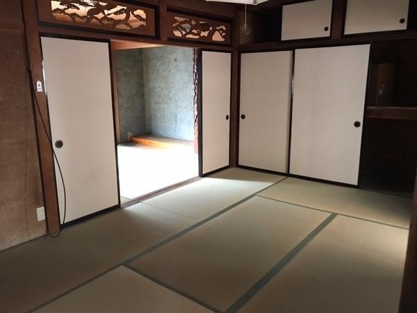 角盤町(松重)貸家2