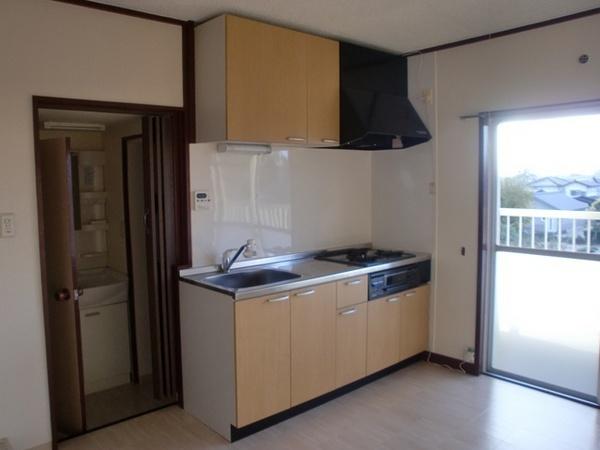 ラフェスタ新開