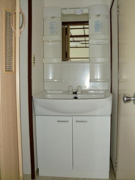 ラフェスタ新開