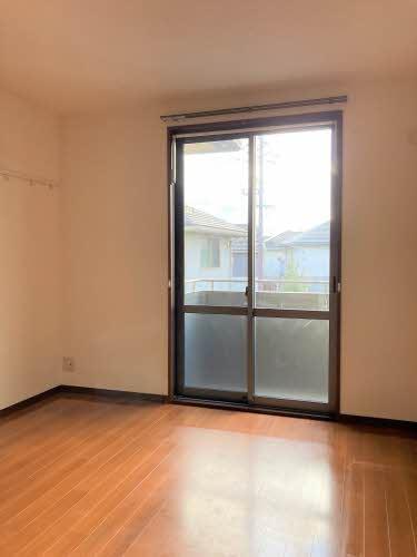 ワイズシャンポール A棟(洋室)