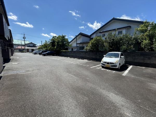 ヴィラわたなべ　A棟