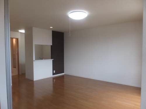 ミラベル上福原