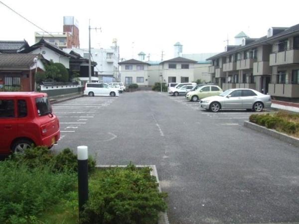 メゾンリヴェール　C棟