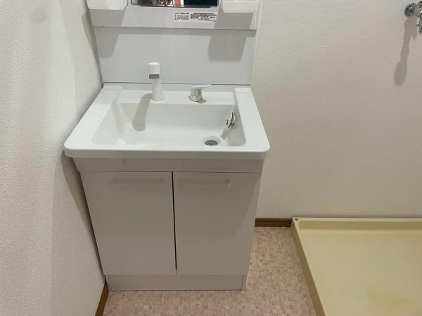 ラ・メゾン・スカイ・ウエスト A棟(洗面台・洗面所)