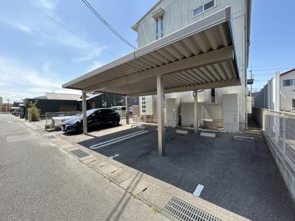 アズール・マム