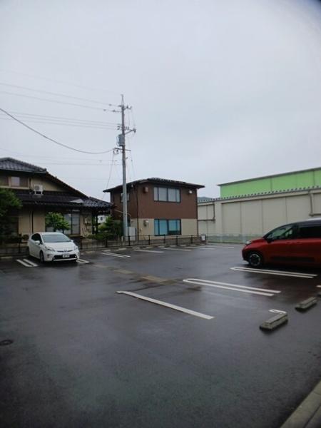 フォレストパレス
