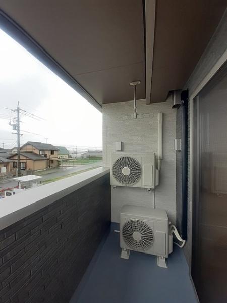 アズール