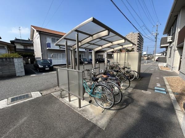 レセンテ１０３８