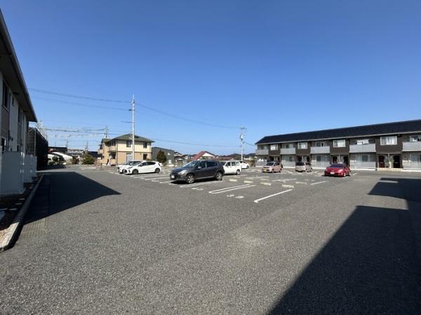 ライブコート　B棟