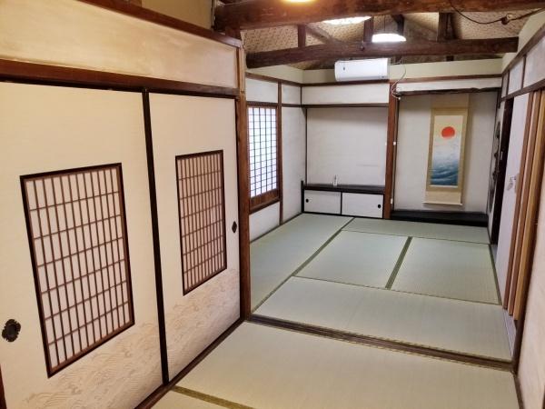 朝日町店舗付き住宅