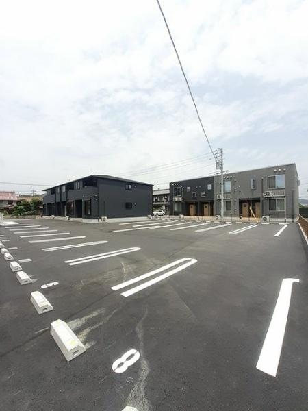西伯郡南部町倭のアパート