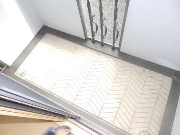 眠兎(バルコニー)