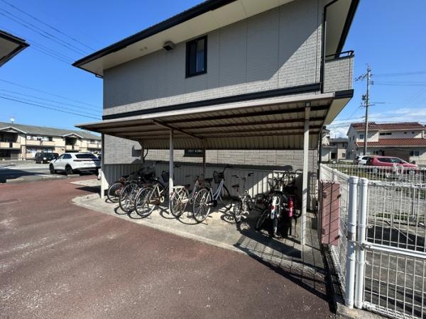 ガーデンスクエア　C棟