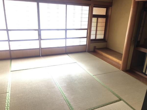 三本松３丁目貸家