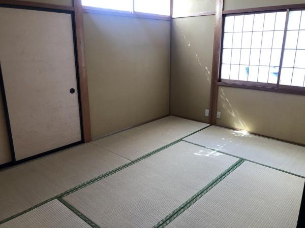 三本松３丁目貸家