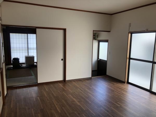 三本松３丁目貸家