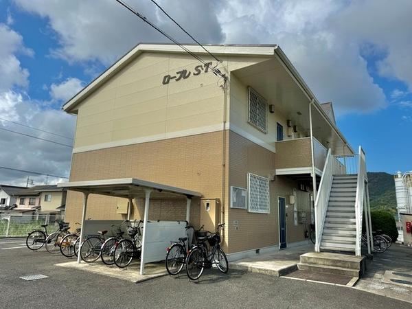 境港市清水町のアパート