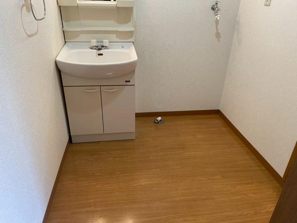 エコーマンション１