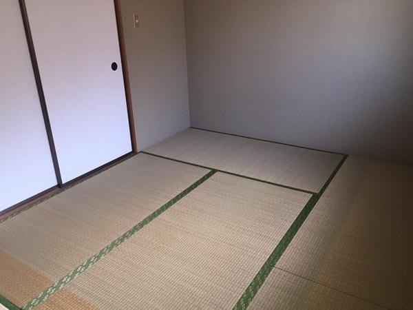 ハイツアイ旗ヶ崎