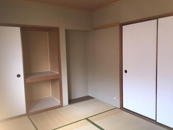 ハイツアイ旗ヶ崎