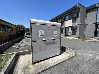 レオパレスリバーサイド