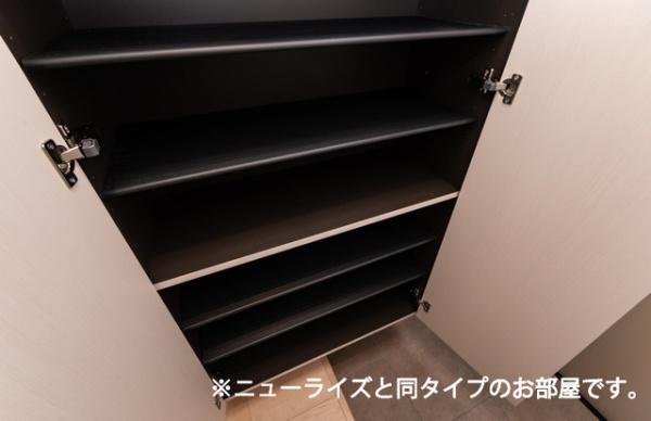 ヒカルサ境港渡町ウエスト