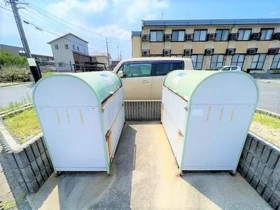 レオパレスクイール堀川