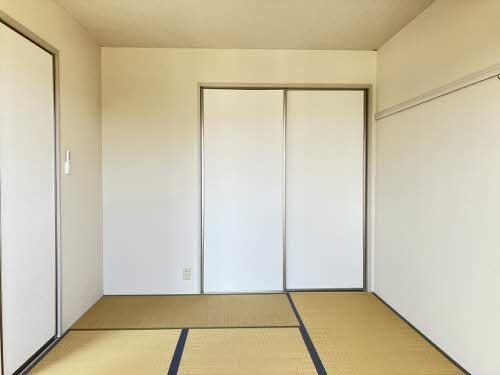 ラフォーレアダチ