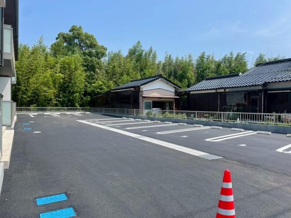 シャーメゾンエムシーエス旗ヶ崎