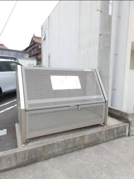 レセーナＭ