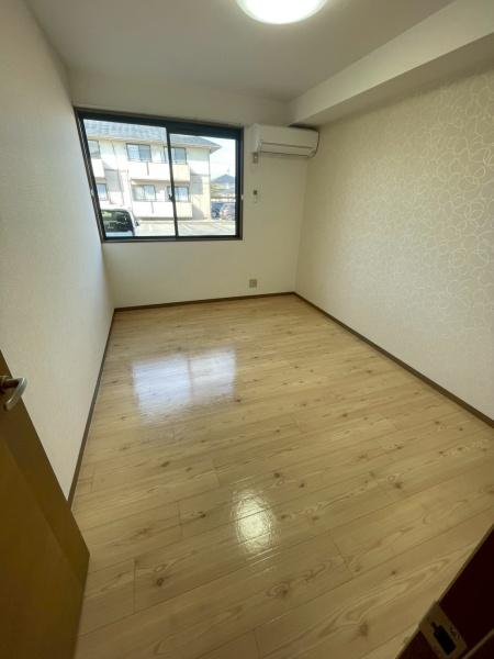 ヴィラ西福原　B棟