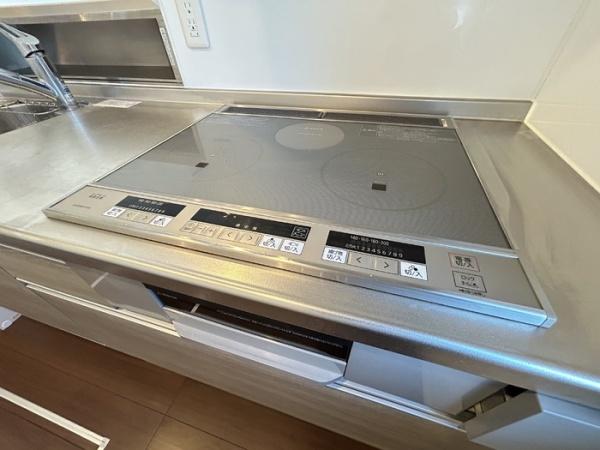 サンブロッサム　ウエストＡ棟