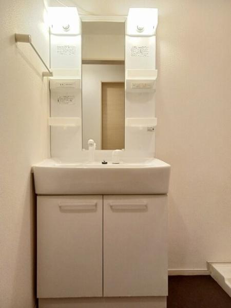 米子市旗ヶ崎６丁目のアパート
