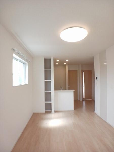 ヴィラ　プレジール６