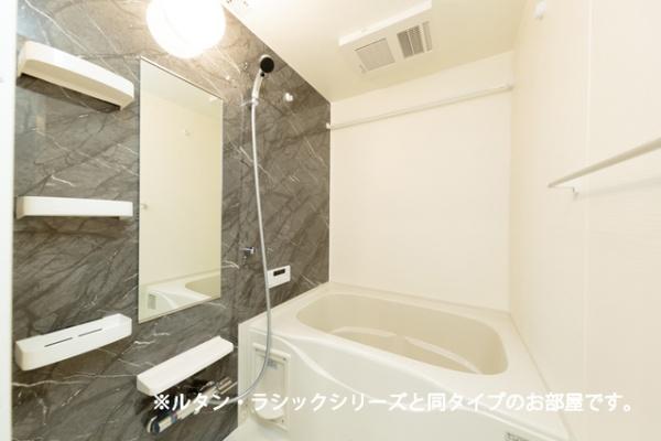 カーサ ルセスB(バス)