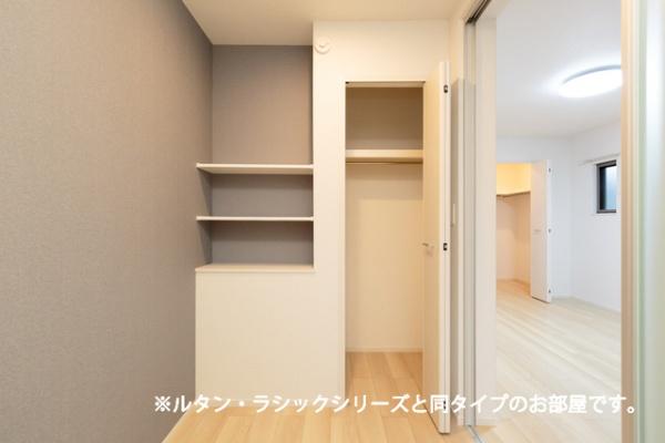 カーサ ルセスB(収納)