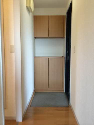 ファミーユ中野　Ｂ棟