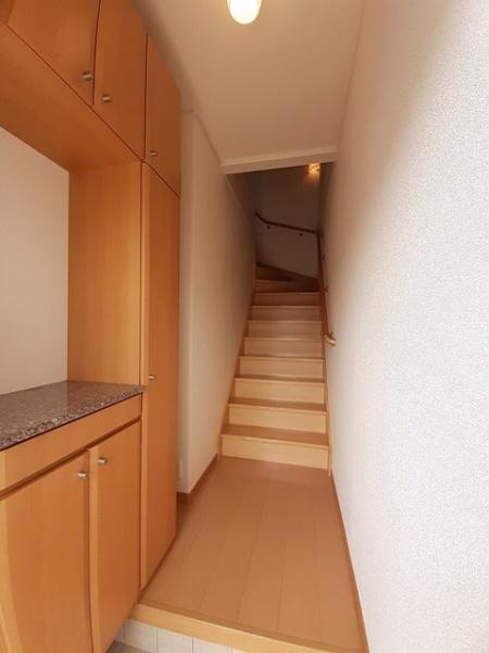 レインボー ハウス(玄関)