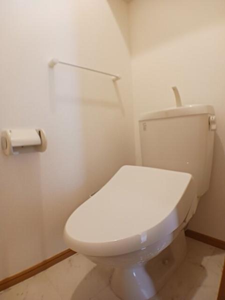 パインコーン　１番館