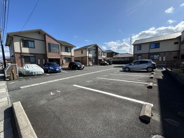 リンデンバウム　C棟