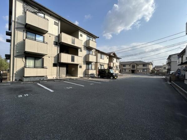 リビングタウン弓ヶ浜　C棟